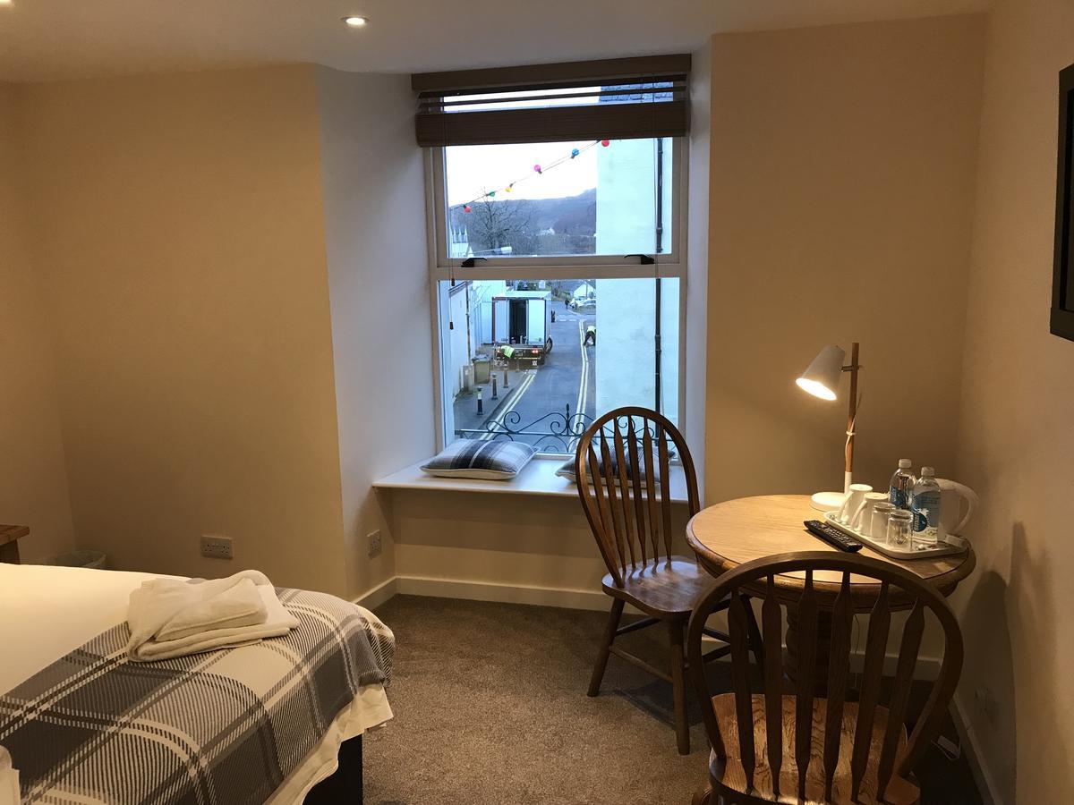 Caledonian Hotel Portree Dış mekan fotoğraf